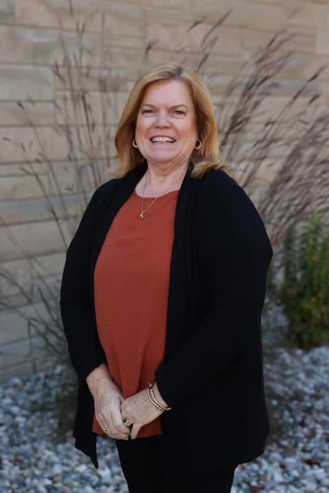 Rhonda Nowak